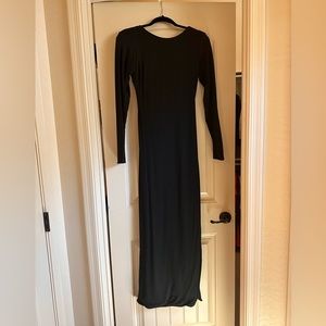 Long Sleeve Backless Maxi Dress